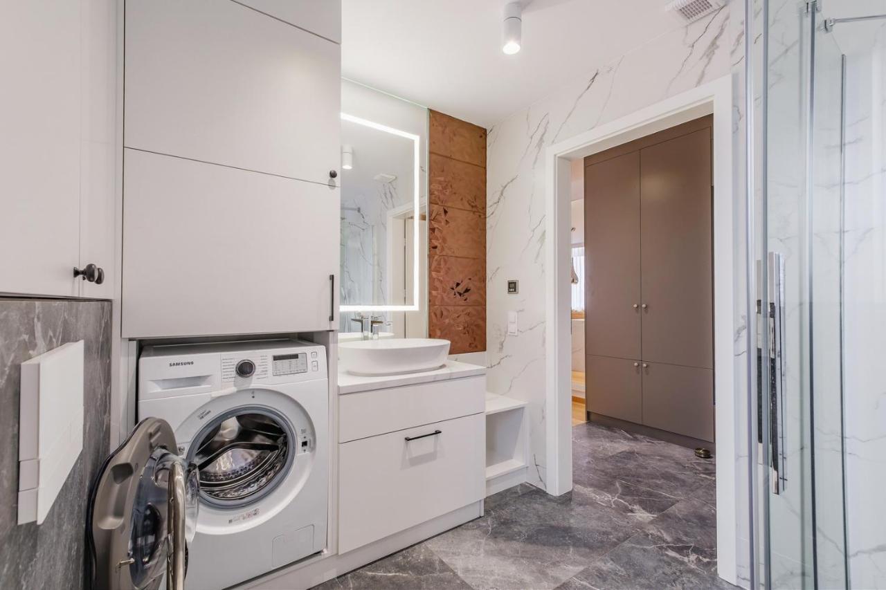 Florencja - Nowy Apartament W Centrum Miasta Z Klimatyzacja Oraz Zadaszonym Parkingiem W Cenie Nowy Targ Zewnętrze zdjęcie